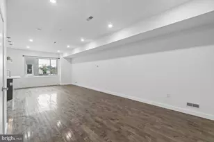 1945 N 7th St, Philadelphia, PA 19122 - Photo 14