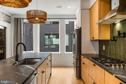 175 W. Oxford Street #C1, Philadelphia, PA 19122 - Photo 18