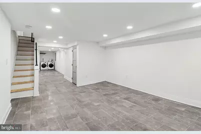 2530 W Girard Avenue, Philadelphia, PA 19130 - Photo 28