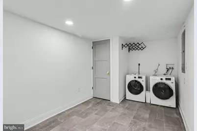 2530 W Girard Avenue, Philadelphia, PA 19130 - Photo 30