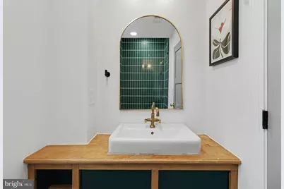 2530 W Girard Avenue, Philadelphia, PA 19130 - Photo 22