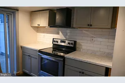 2058 E York Street, Philadelphia, PA 19125 - Photo 8