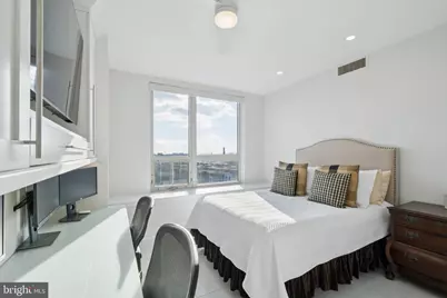 717 S Chris Columbus Boulevard #802, Philadelphia, PA 19147 - Photo 28