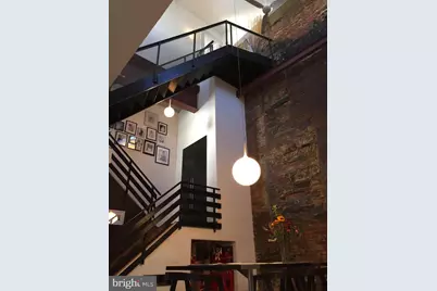 956 N 8th Street #1, Philadelphia, PA 19123 - Photo 2