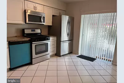 2408 S Sartain Street, Philadelphia, PA 19148 - Photo 6