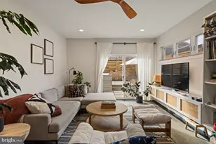 2332 E Fletcher St, Philadelphia, PA 19125 - Photo 14