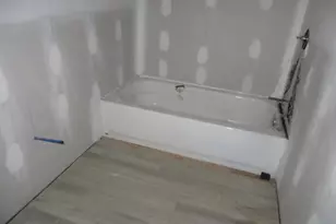 2033 W Diamond St, Philadelphia, PA 19121 - Photo 8