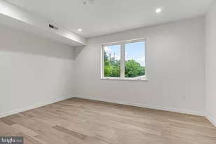 2429 Hartranft St, Philadelphia, PA 19145 - Photo 4