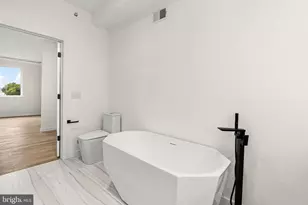 2429 Hartranft St, Philadelphia, PA 19145 - Photo 14
