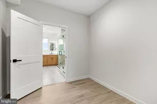 2429 Hartranft St, Philadelphia, PA 19145 - Photo 12
