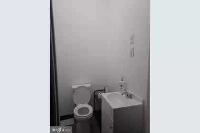 6106 Lansdowne Avenue, Philadelphia, PA 19151 - Photo 32