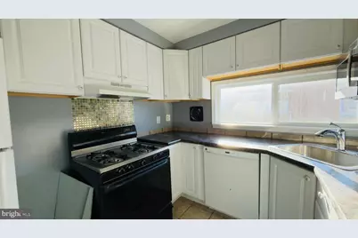 8836 Brous Avenue, Philadelphia, PA 19152 - Photo 10