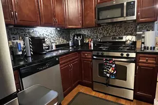 6039 Palmetto St, Philadelphia, PA 19111 - Photo 8