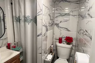 6039 Palmetto St, Philadelphia, PA 19111 - Photo 12