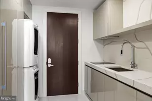 1911 Walnut St, Philadelphia, PA 19103 - Photo 20