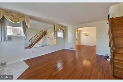 1012 Saint Vincent Street, Philadelphia, PA 19111 - Photo 4