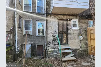 2043 S Aikens Street, Philadelphia, PA 19142 - Photo 10