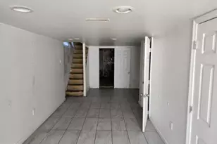 2043 S Aikens St, Philadelphia, PA 19142 - Photo 14