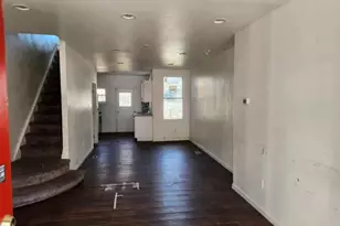 2043 S Aikens St, Philadelphia, PA 19142 - Photo 4