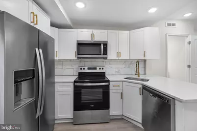 1526 S Opal Street, Philadelphia, PA 19146 - Photo 2