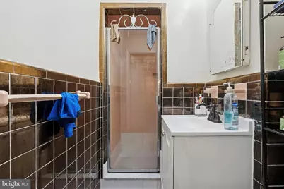 213 E Claremont Road, Philadelphia, PA 19120 - Photo 18