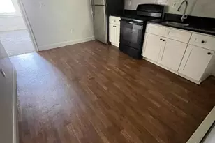 34 N Frazier St, Philadelphia, PA 19139 - Photo 2