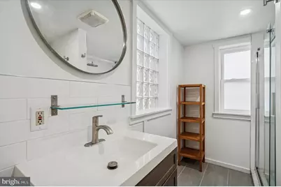 720 S 16th Street, Philadelphia, PA 19146 - Photo 12