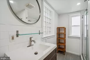 720 S 16th St, Philadelphia, PA 19146 - Photo 12