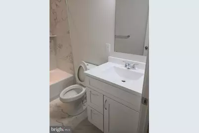 615 N 10th Street #A-1, Philadelphia, PA 19123 - Photo 18