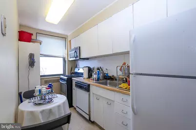 2601 Pennsylvania Avenue #645, Philadelphia, PA 19130 - Photo 6