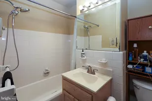 2601 Pennsylvania Ave, Philadelphia, PA 19130 - Photo 8