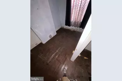 2410 N Garnet Street, Philadelphia, PA 19132 - Photo 8