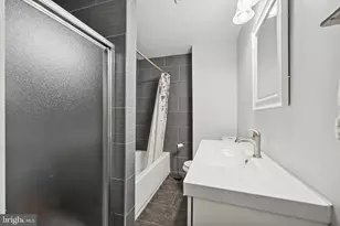 1607 S 28th St, Philadelphia, PA 19145 - Photo 14