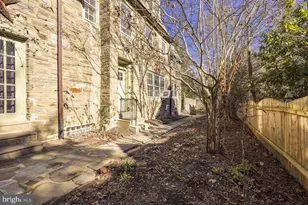 436 E Durham St, Philadelphia, PA 19119 - Photo 2