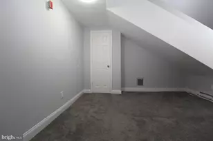 1017 Pine St, Philadelphia, PA 19107 - Photo 16