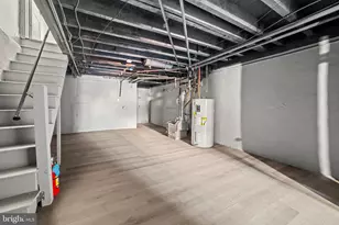 312 E Eleanor St, Philadelphia, PA 19120 - Photo 20