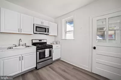 312 E Eleanor Street, Philadelphia, PA 19120 - Photo 2