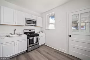 312 E Eleanor St, Philadelphia, PA 19120 - Photo 2