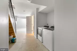 1921 S Norwood St, Philadelphia, PA 19145 - Photo 14