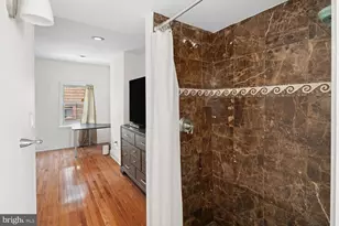 2320 Fitzwater St, Philadelphia, PA 19146 - Photo 22