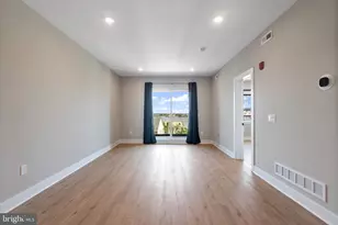 408-10 N Front St, Philadelphia, PA 19123 - Photo 8