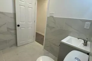 1733 W Erie Ave, Philadelphia, PA 19140 - Photo 12