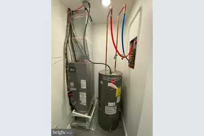 1733 W Erie Avenue, Philadelphia, PA 19140 - Photo 64