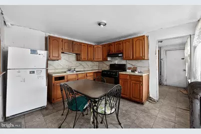 1437 N 8th Street, Philadelphia, PA 19122 - Photo 12