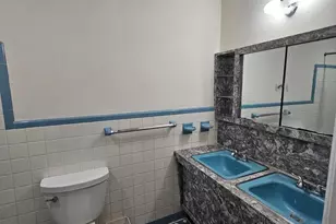 7822 Anita Dr, Philadelphia, PA 19111 - Photo 10