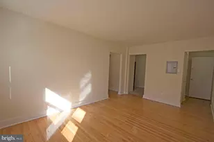 353 W Mt Airy Ave, Philadelphia, PA 19119 - Photo 4