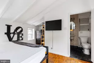 2127 Rodman St, Philadelphia, PA 19146 - Photo 12