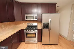 1513 Green St, Philadelphia, PA 19130 - Photo 14