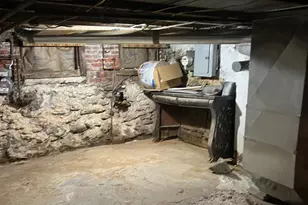 2318 W York St, Philadelphia, PA 19132 - Photo 4