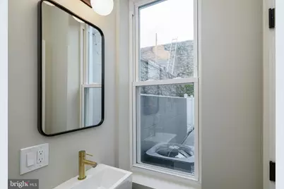 1129 S 12th Street, Philadelphia, PA 19147 - Photo 14